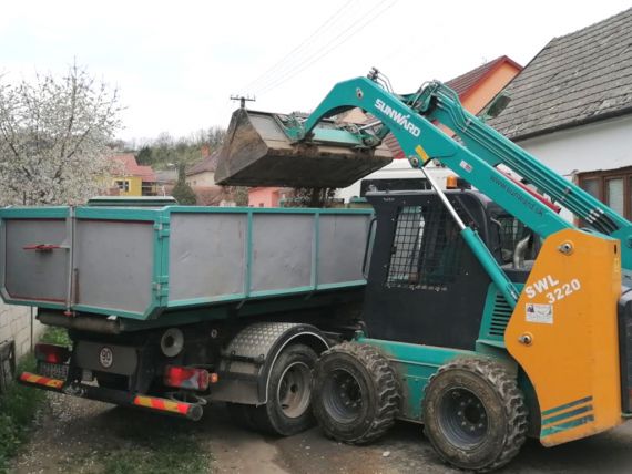 Odvoz stavebního odpadu a jiných materiálů - Uherský Ostroh